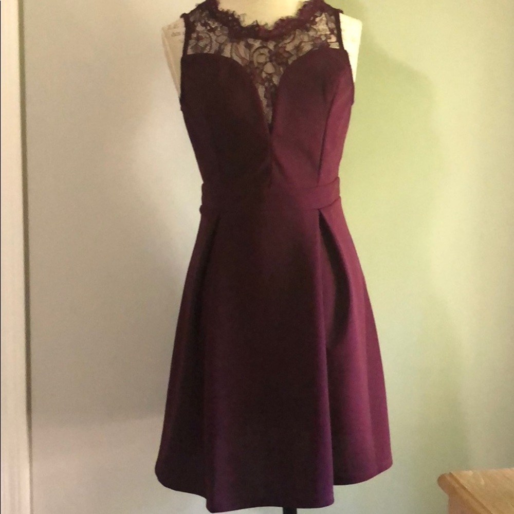 She & Sky Burgundy Lace Detail Dress